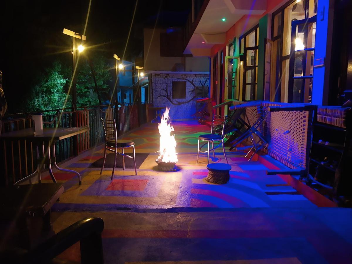 Hostel La Vaca India Mcleodganj McLeod Ganj Exterior foto